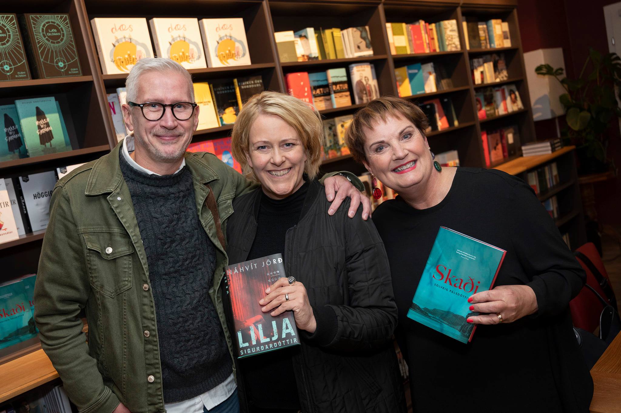 Skaði eftir Sólveigu Pálsdóttur er komin út!