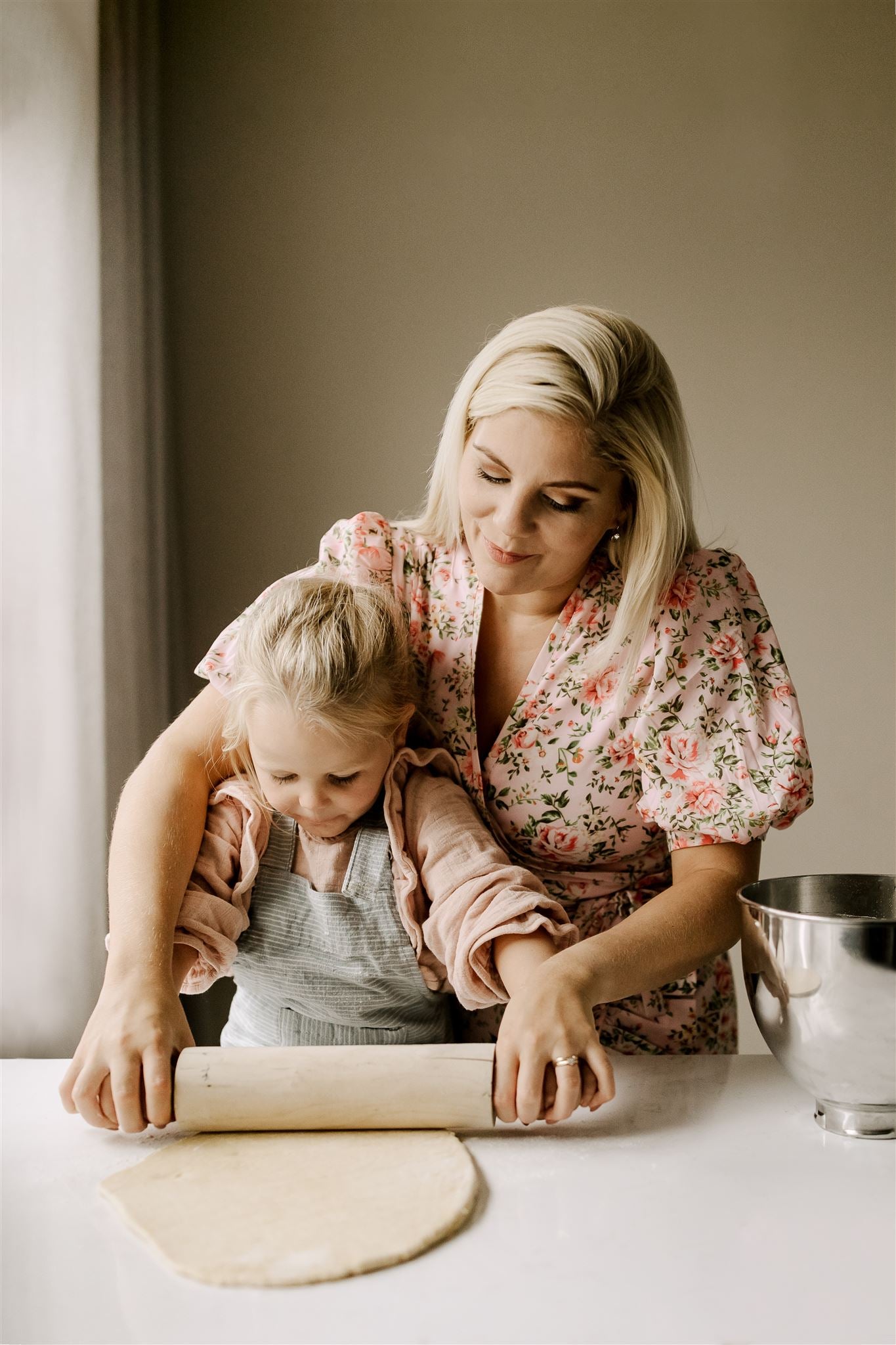 Fleiri en 80 uppskriftir að góðgæti í Bakað með Evu