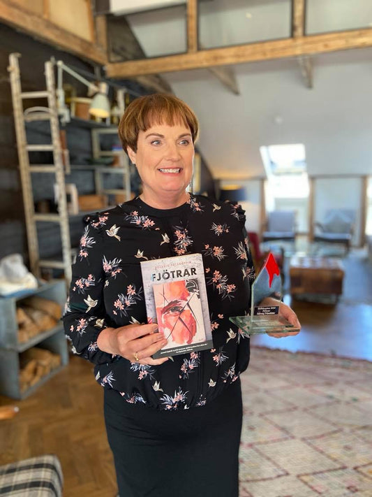 Fjötrar valin besta íslenska glæpasagan
